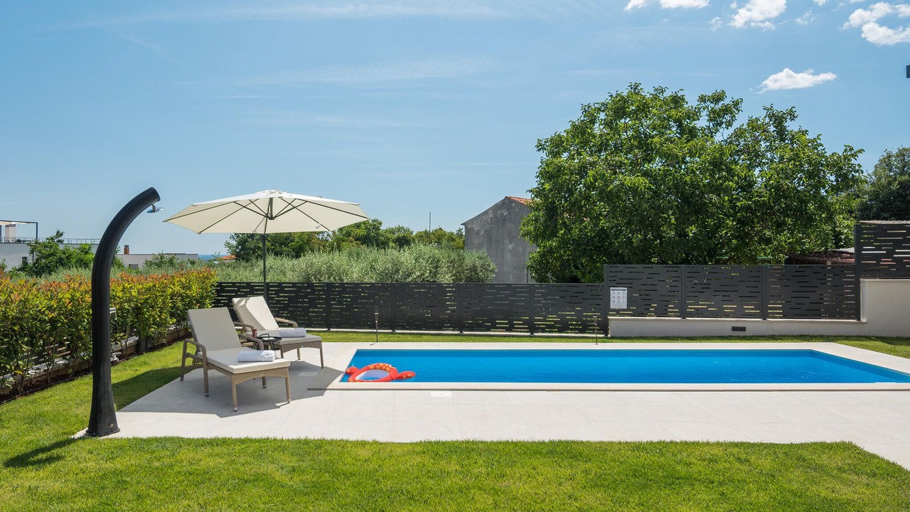 Photo of Outdoor in Frata