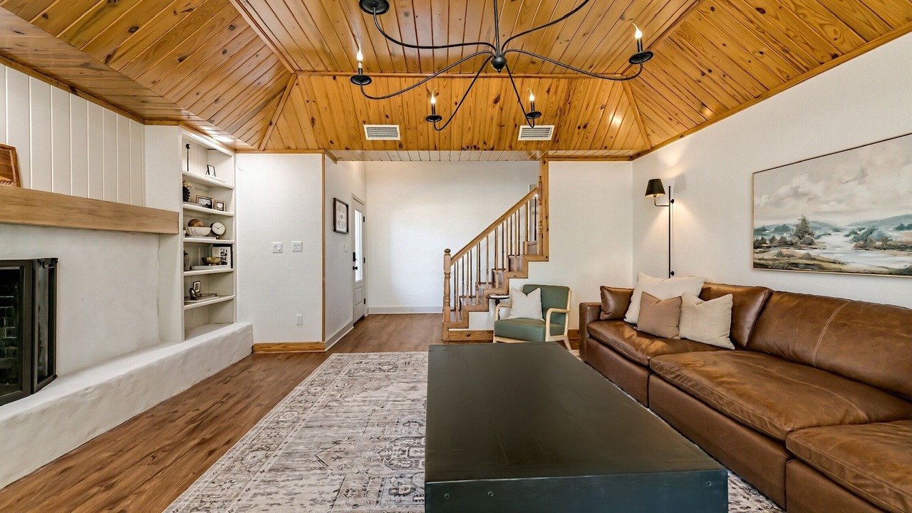 Photo of Livingroom in Laguna Park