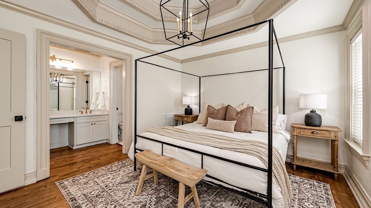 Photo of Bedroom in Laguna Park