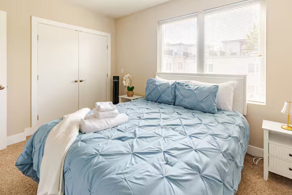 Photo of Bedroom in Downtown Akron