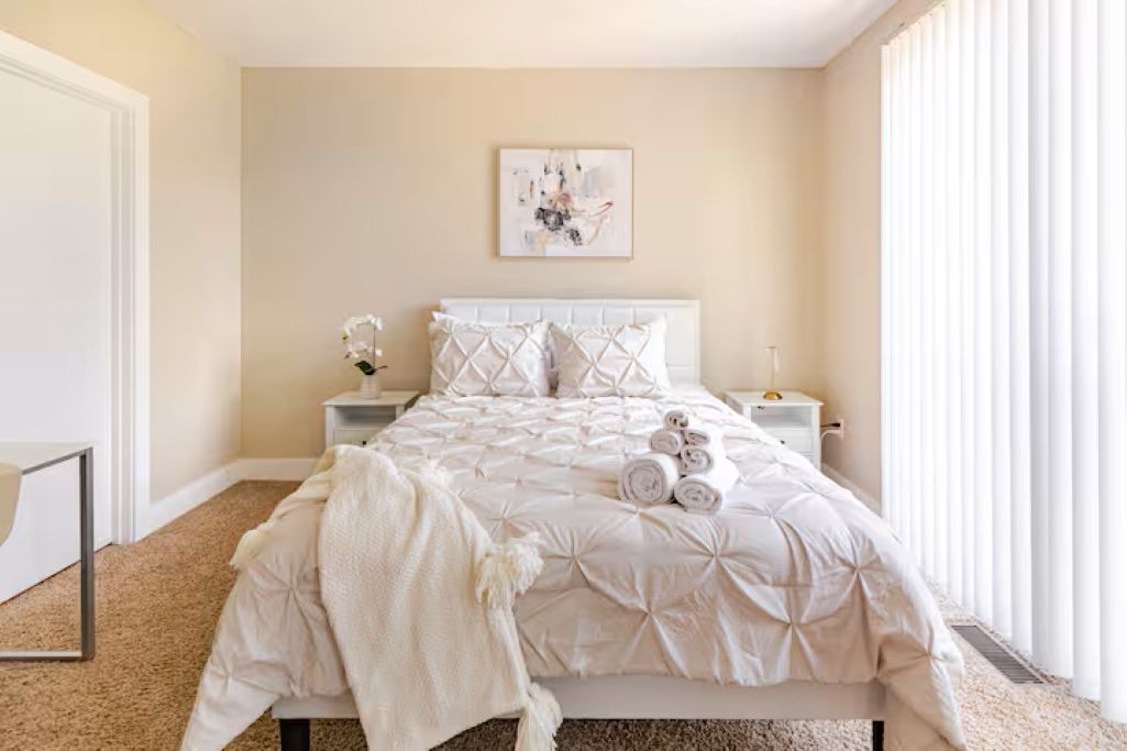 Photo of Bedroom in Downtown Akron