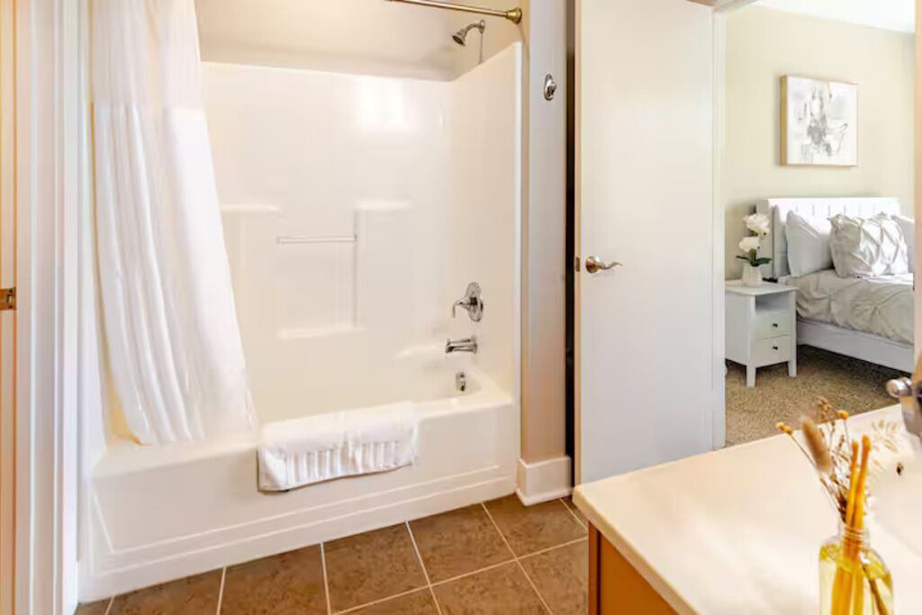 Photo of Bathroom in Downtown Akron
