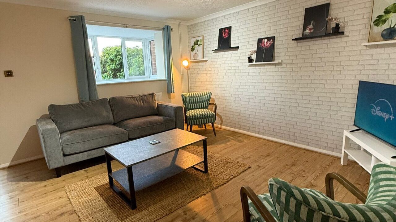 Photo of Livingroom in Bradley Stoke