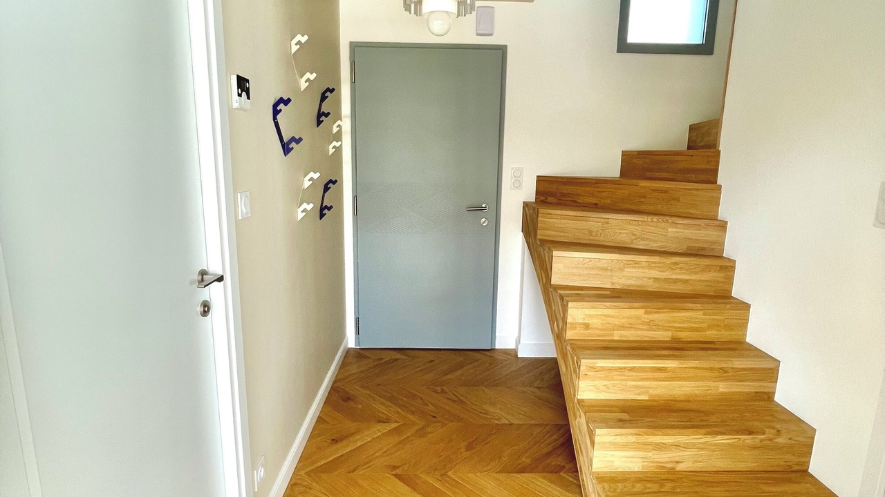 Photo of Others in Sene