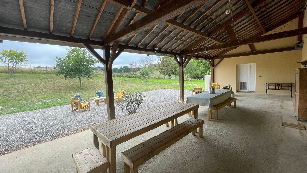 Photo of Outdoor in Mansigne