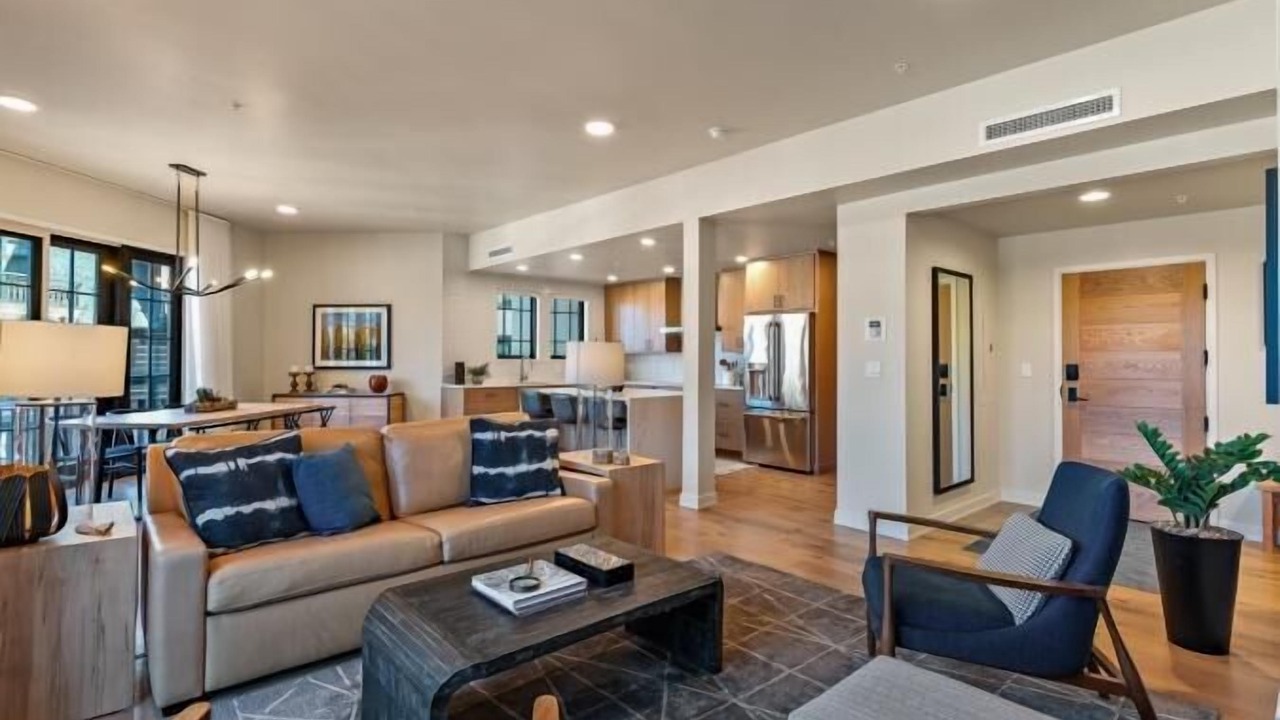 Photo of Livingroom in Tamarack Resort