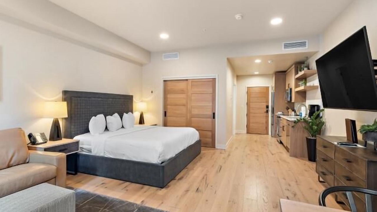 Photo of Bedroom in Tamarack Resort