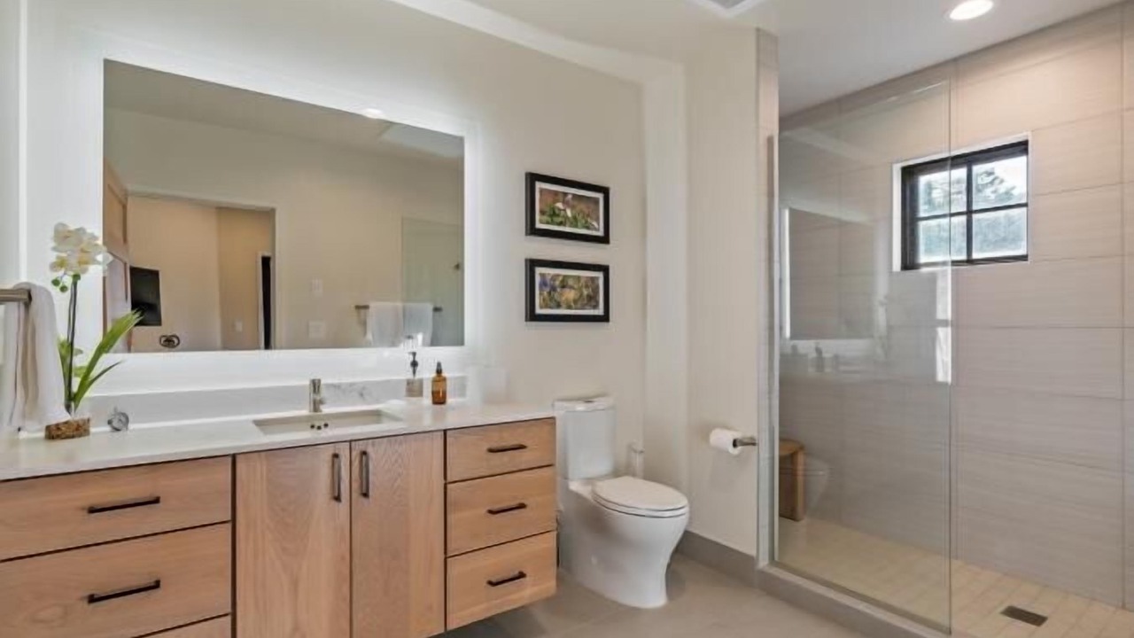 Photo of Bathroom in Tamarack Resort