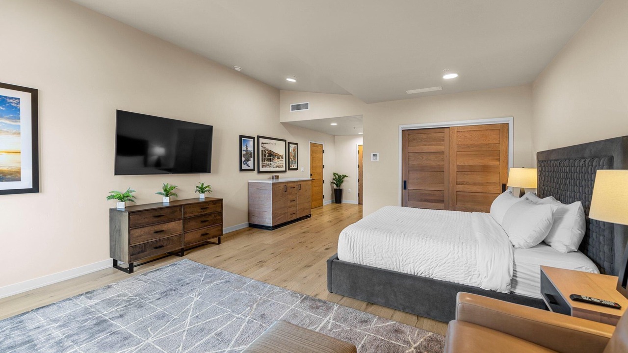 Photo of Bedroom in Tamarack Resort