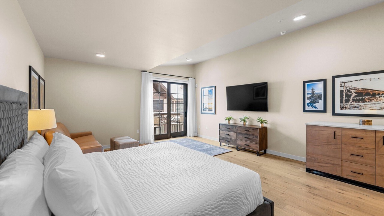 Photo of Bedroom in Tamarack Resort