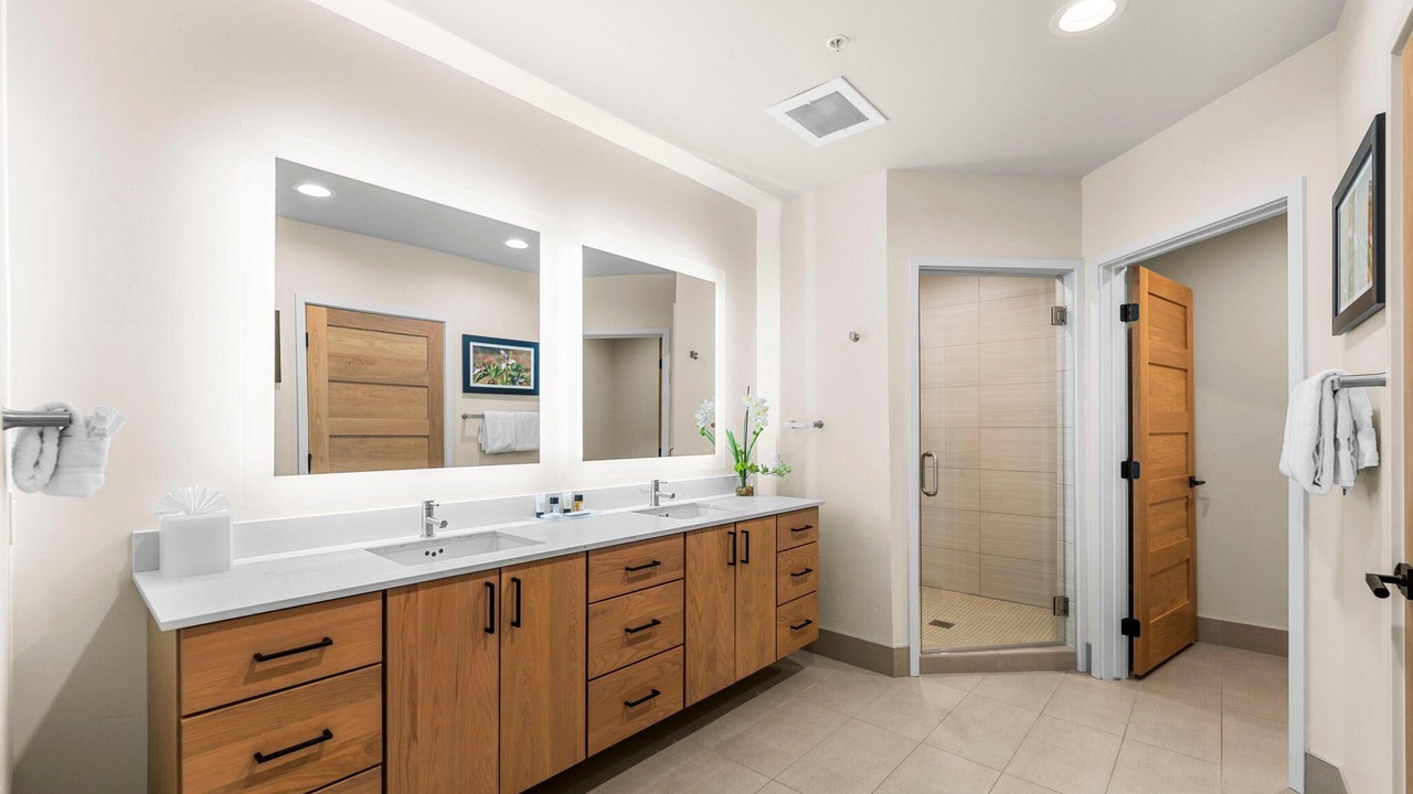 Photo of Bathroom in Tamarack Resort