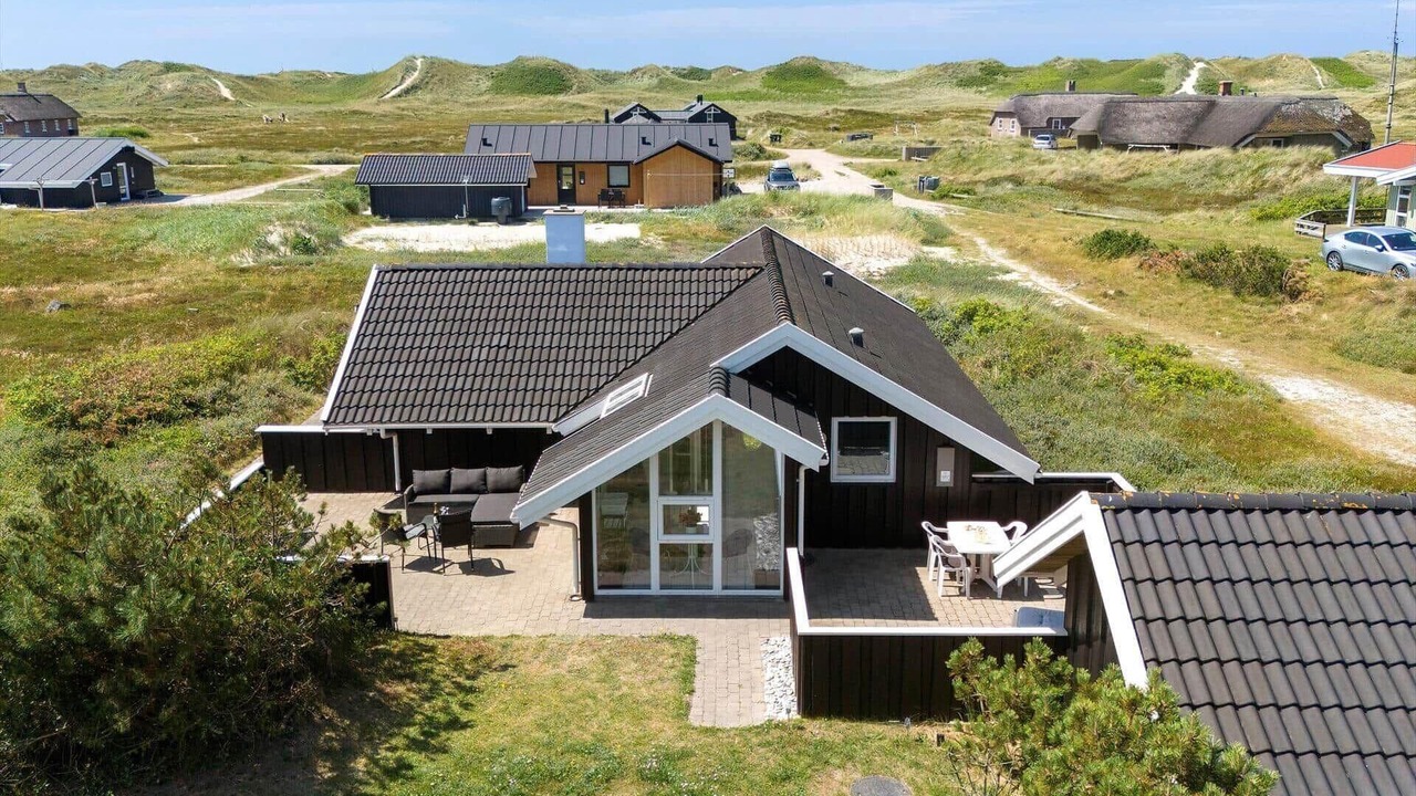 Photo of Outdoor in Houvig Strand