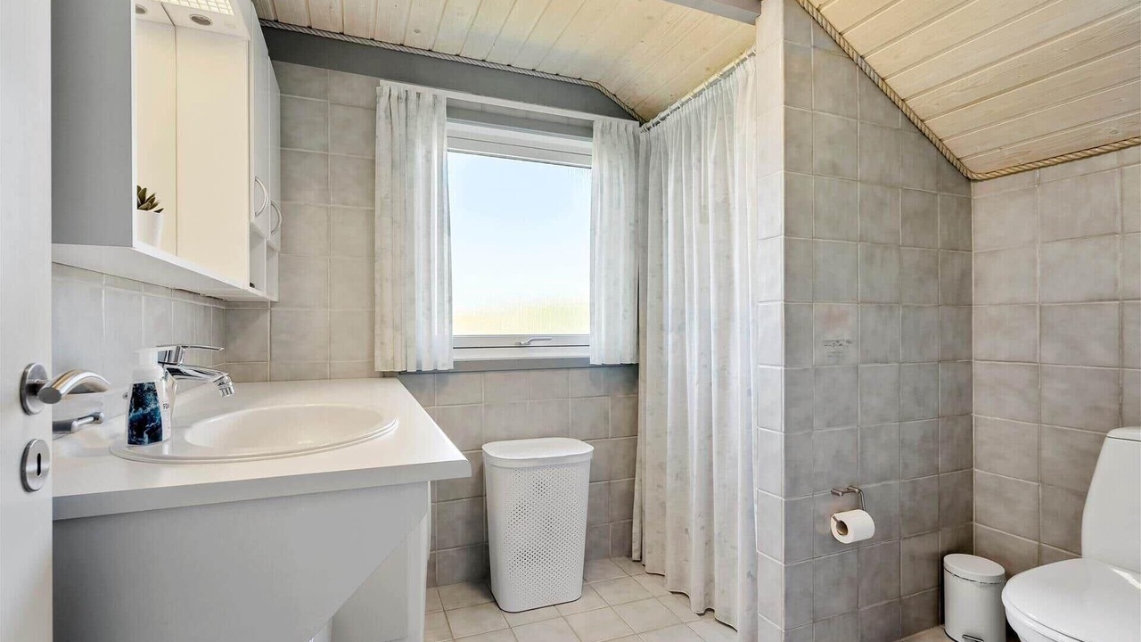 Photo of Bathroom in Houvig Strand