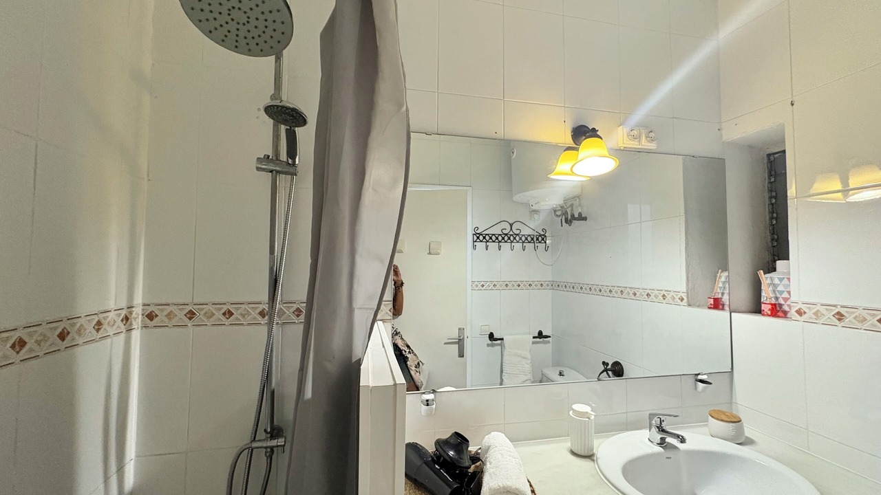 Photo of Bathroom in La Nova Esquerra de l'Eixample