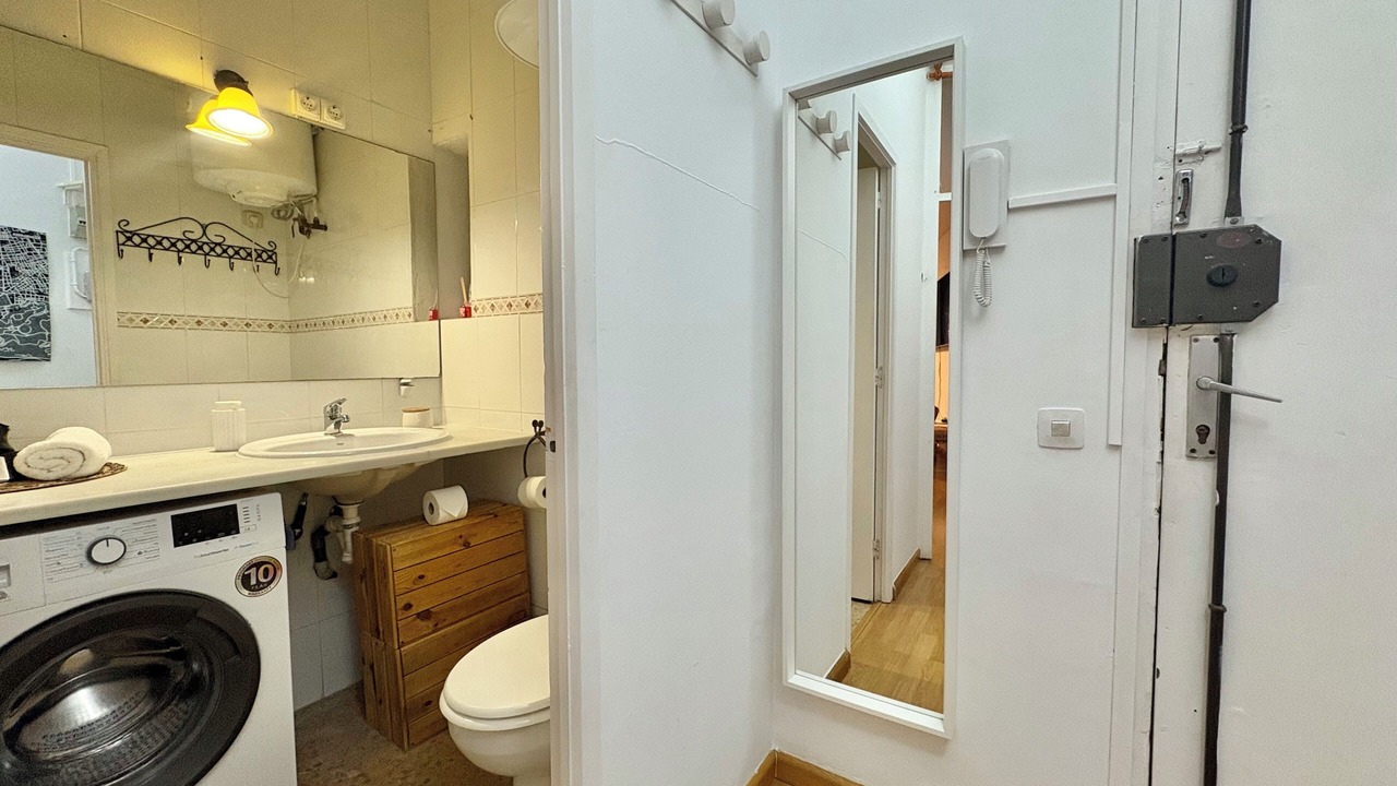Photo of Bathroom in La Nova Esquerra de l'Eixample