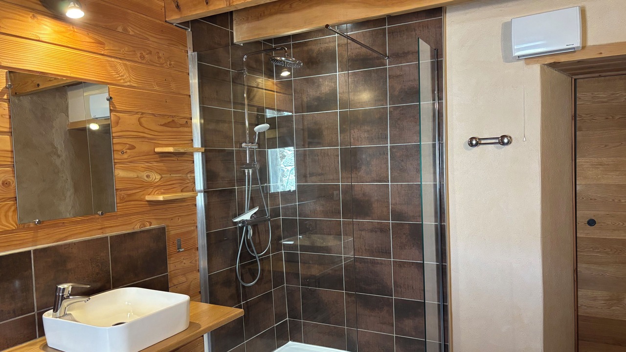 Photo of Bathroom in Aumessas