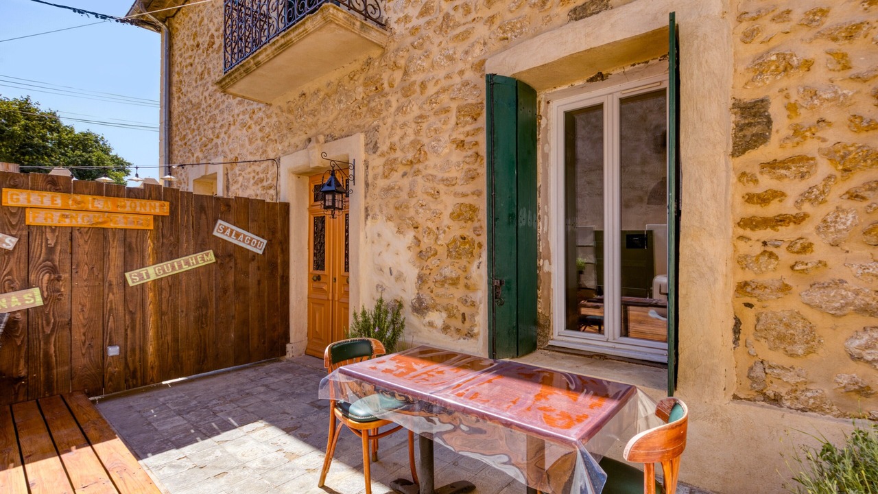 Photo of Outdoor in Aspiran