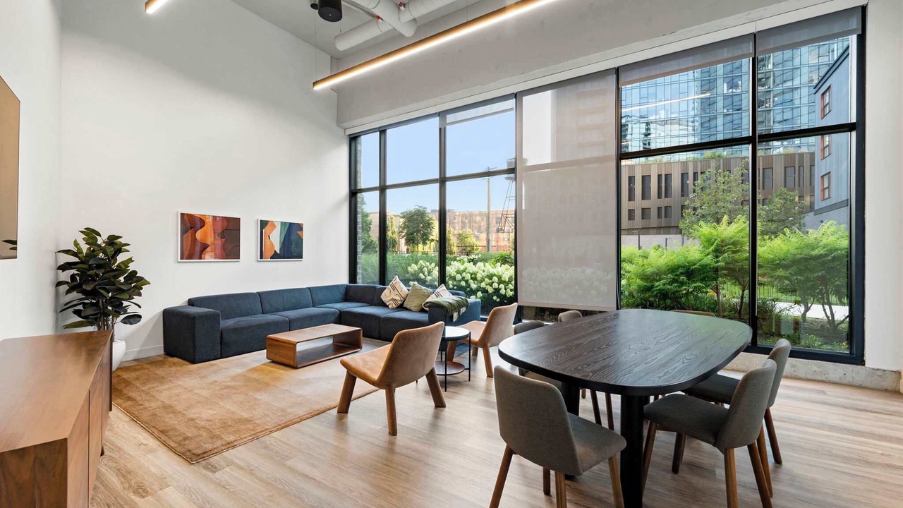 Photo of Bedroom in River North