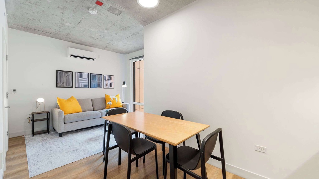 Photo of Others in River North