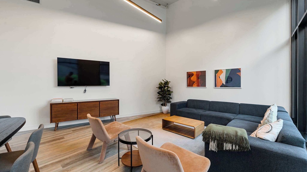 Photo of Others in River North