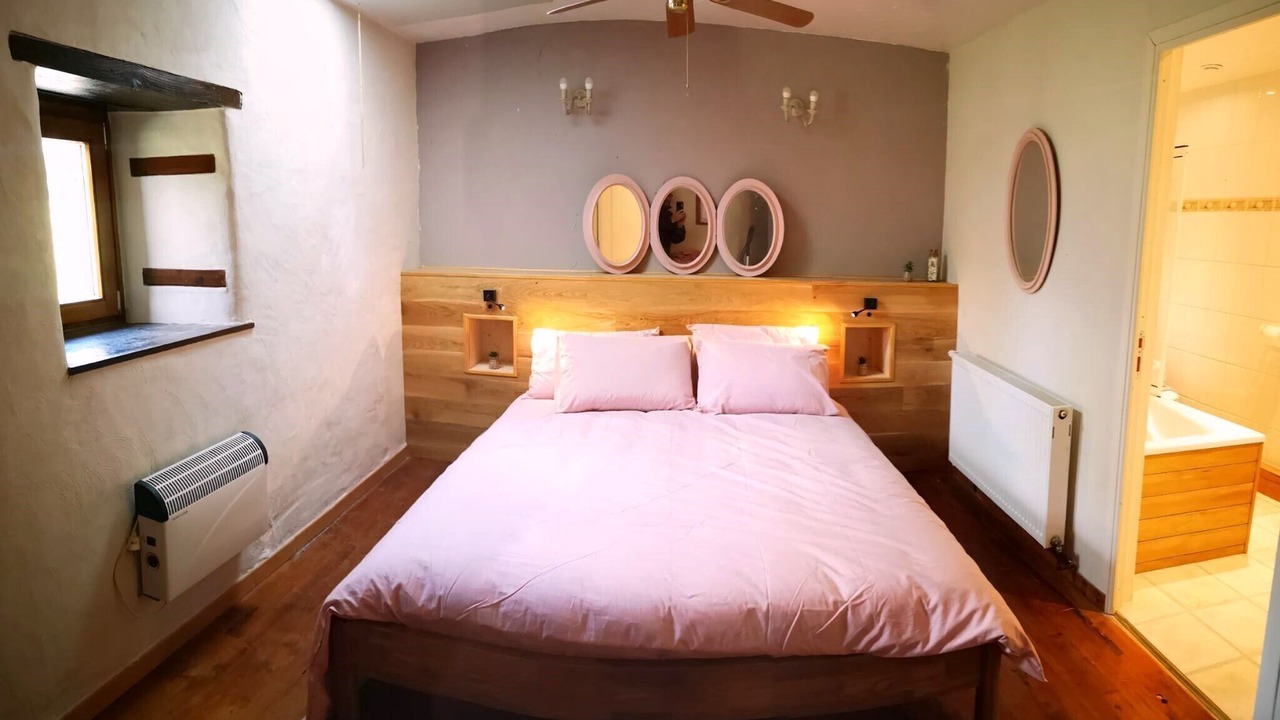 Photo of Bedroom in Saint-Bazile