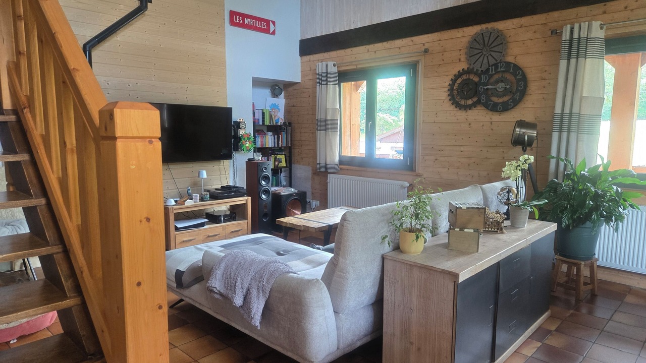 Photo of Livingroom in Thollon-les-Memises