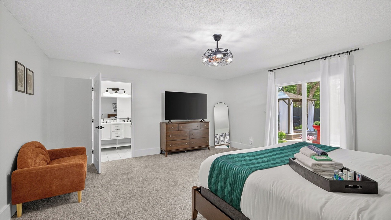 Photo of Bedroom in Malbis