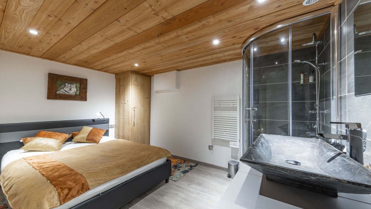 Photo of Bedroom in Forville