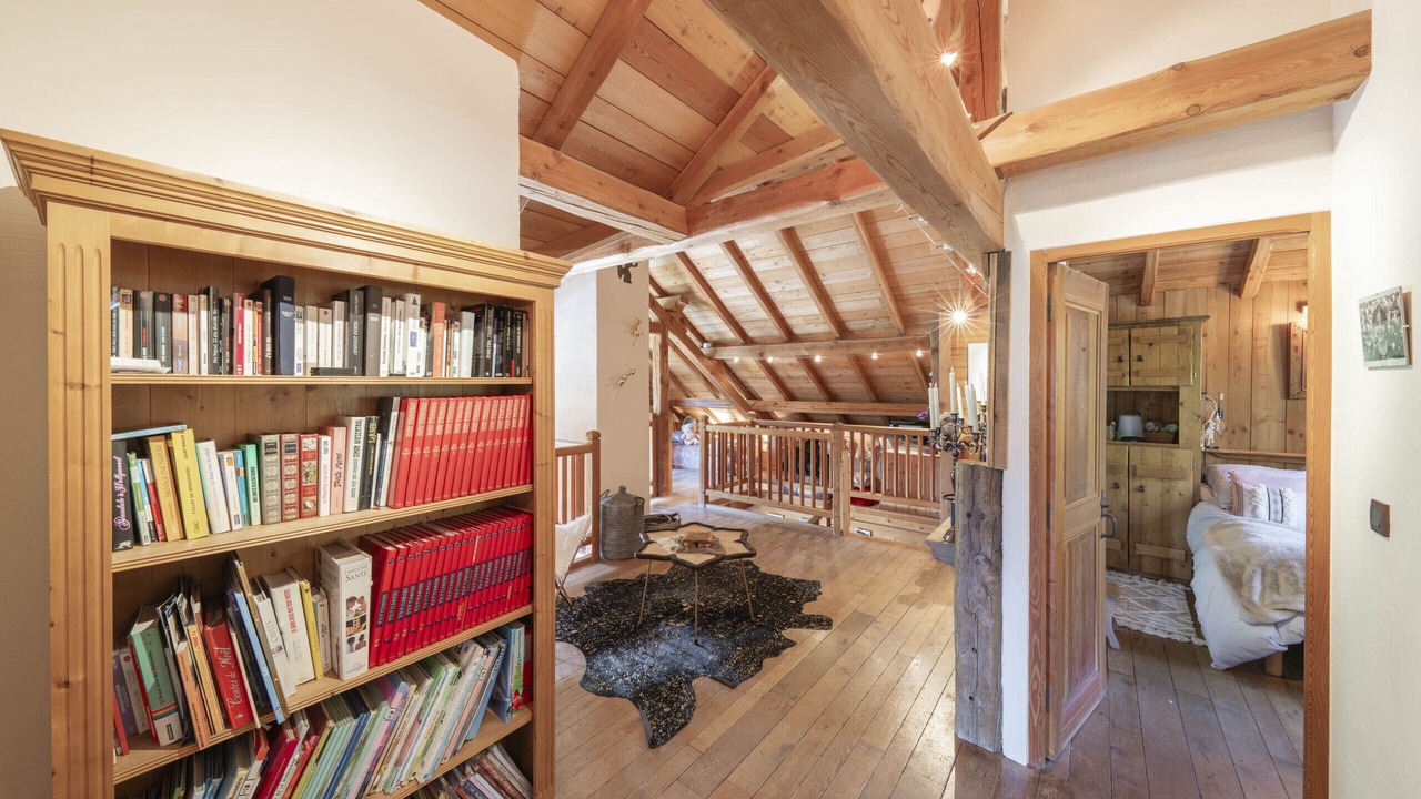 Photo of Others in Forville