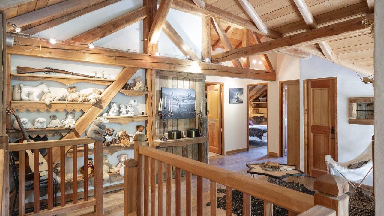 Photo of Others in Forville