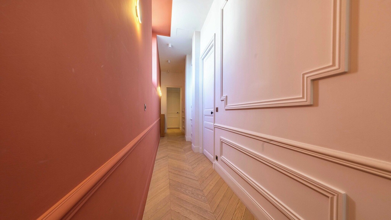 Photo of Others in Porte-Dauphine
