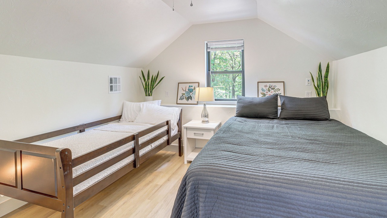 Photo of Bedroom in Hoyt