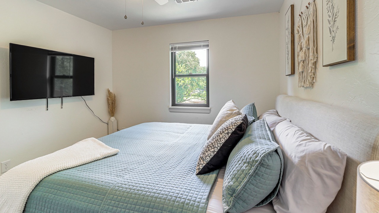 Photo of Bedroom in Hoyt