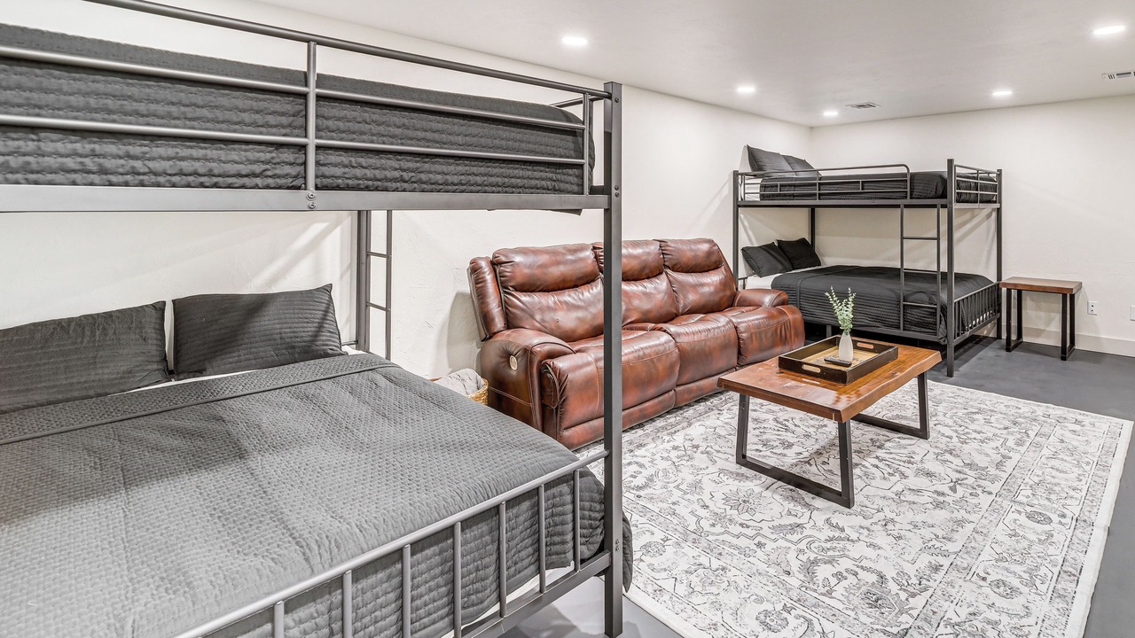 Photo of Bedroom in Hoyt