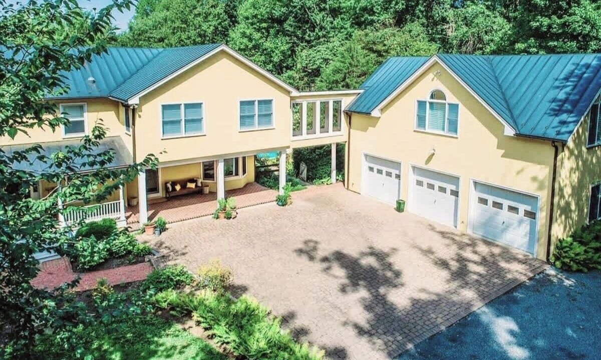 Photo of Outdoor in Blue Ridge