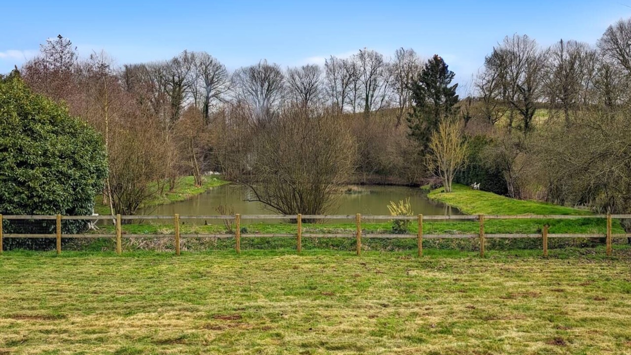 Photo of Others in Saint-Hilaire-le-Chatel
