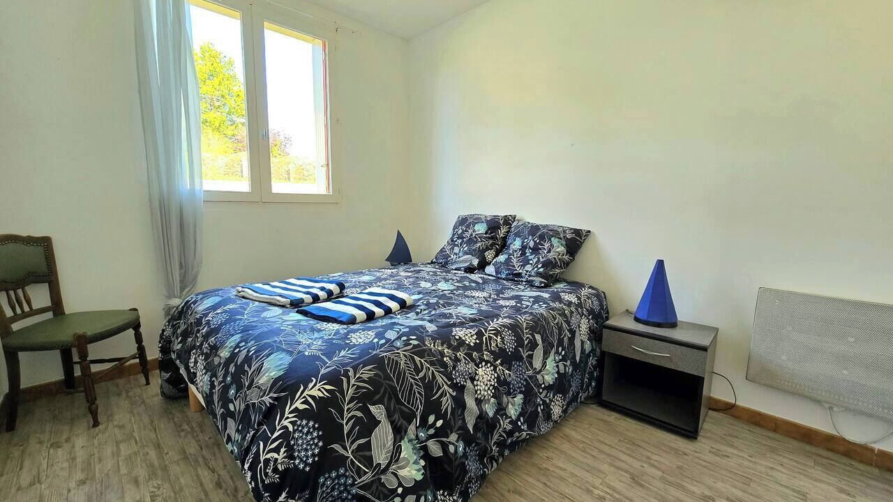 Photo of Bedroom in Saint-Hilaire-le-Chatel