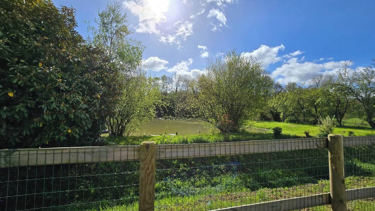 Photo of Outdoor in Saint-Hilaire-le-Chatel