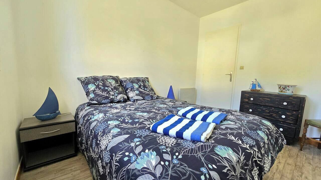 Photo of Bedroom in Saint-Hilaire-le-Chatel