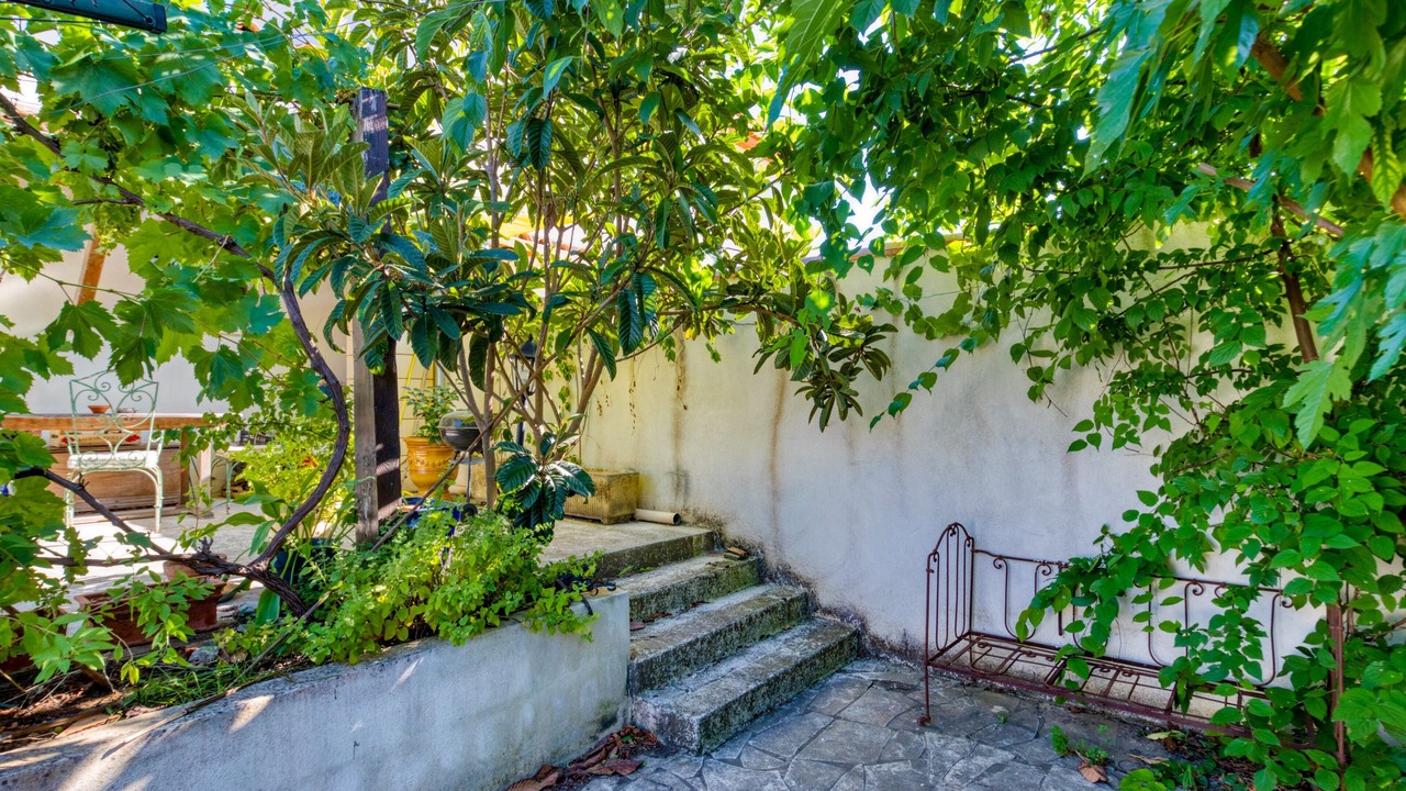 Photo of Outdoor in Lunel-Viel
