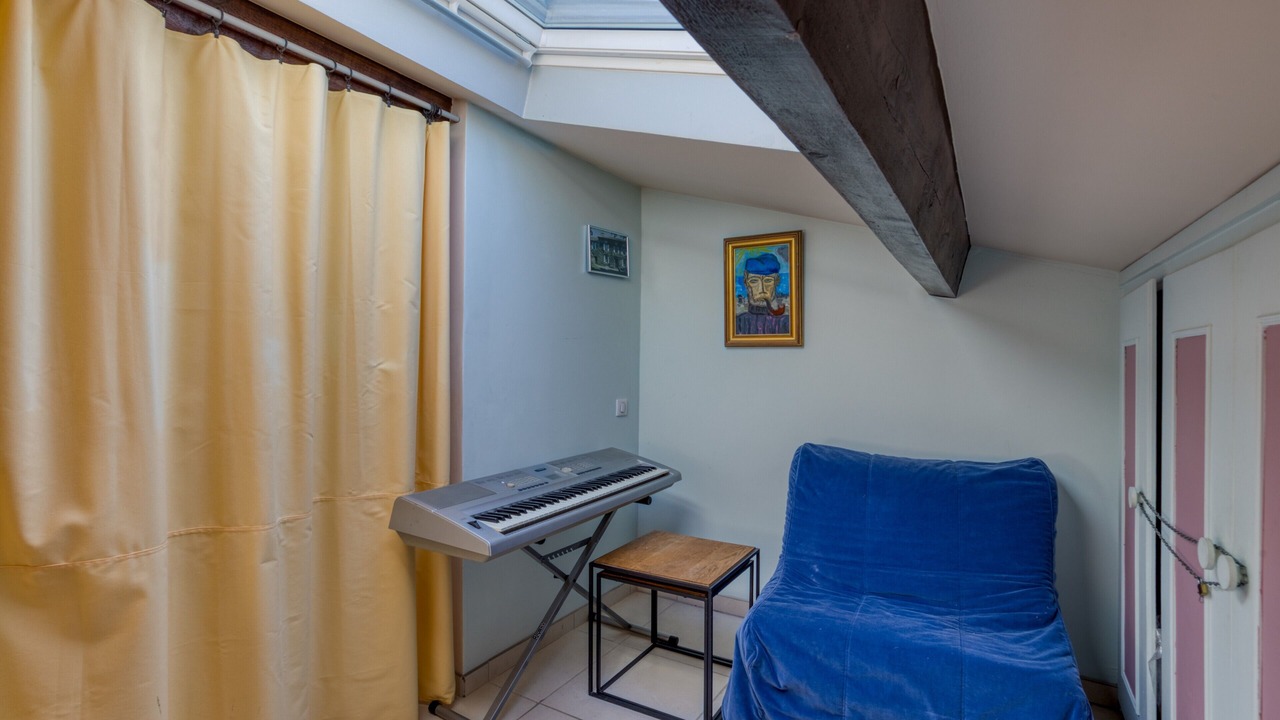 Photo of Others in Lunel-Viel