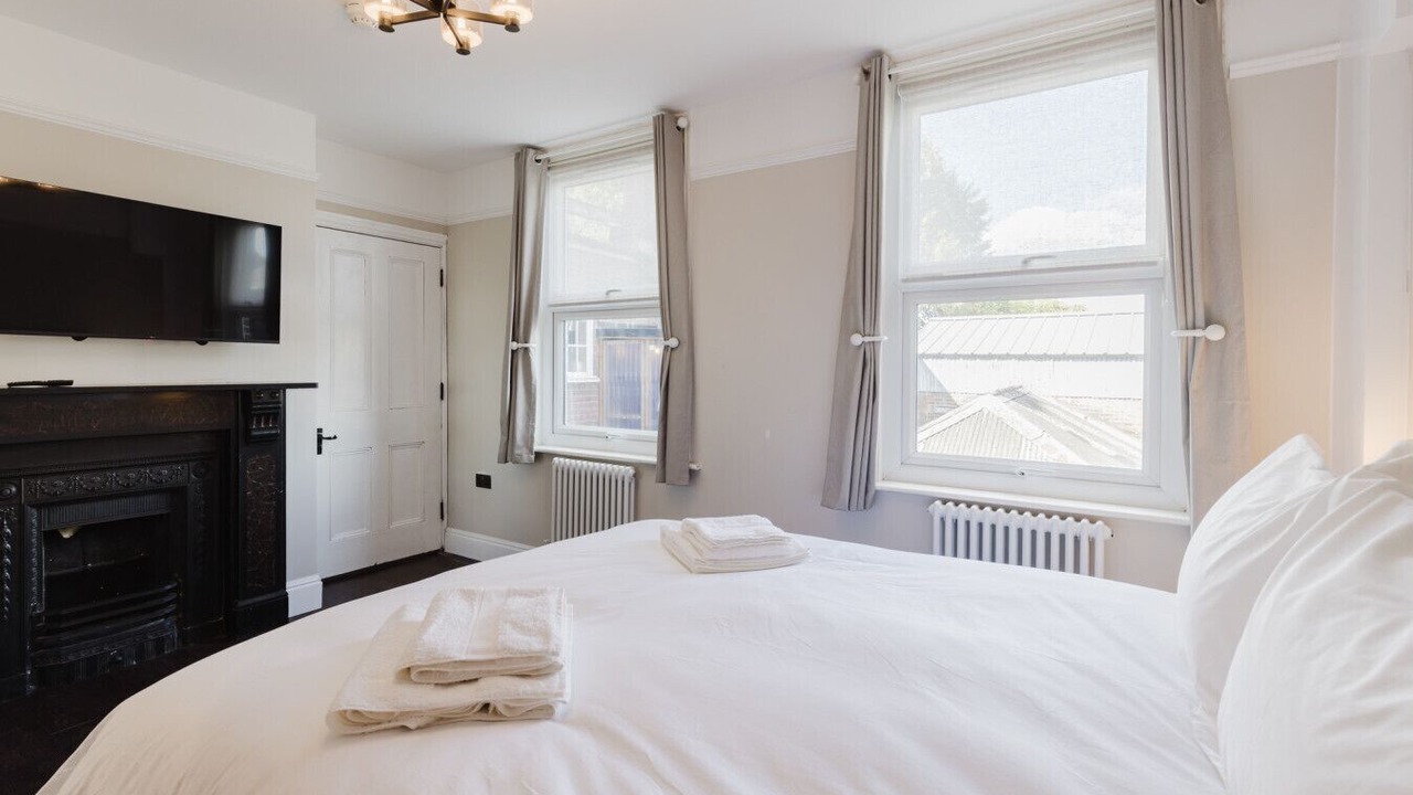 Photo of Bedroom in Tring