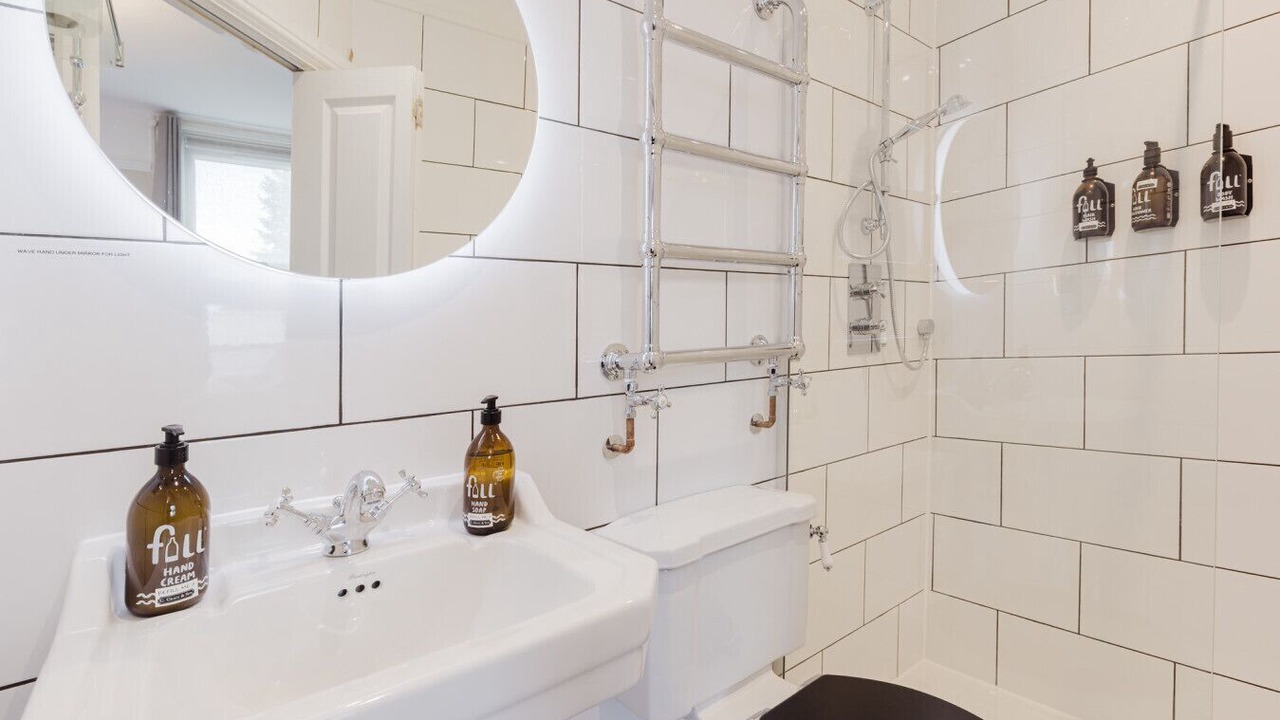 Photo of Bathroom in Tring