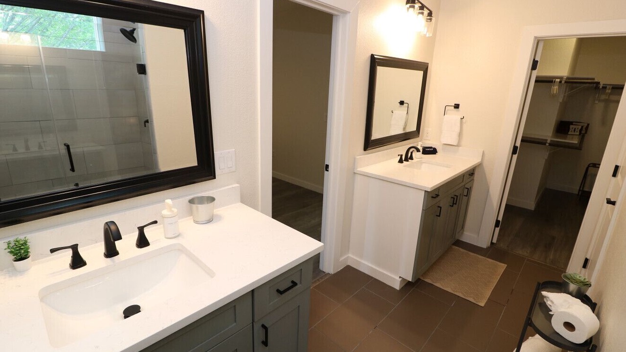 Photo of Bathroom in MLK