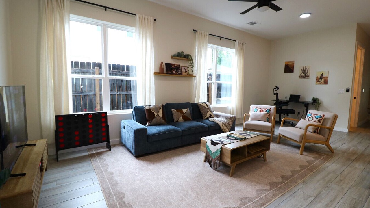 Photo of Bedroom in MLK