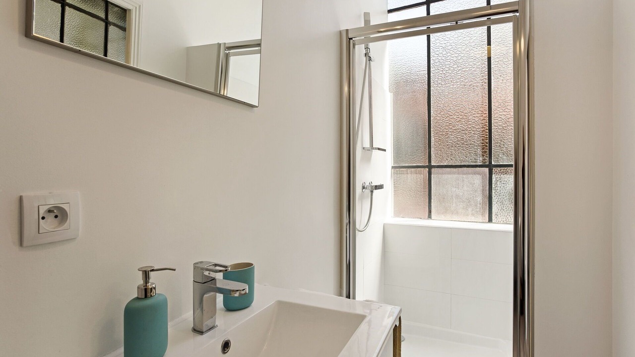 Photo of Bathroom in Cannes City Centre