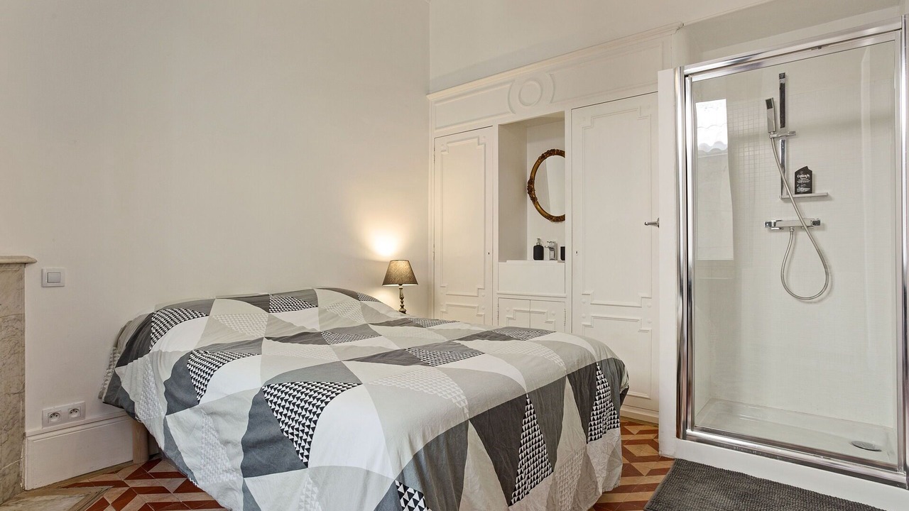 Photo of Bathroom in Cannes City Centre