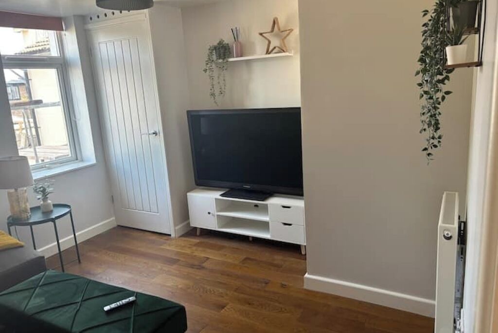 Photo of Livingroom in Gravesend