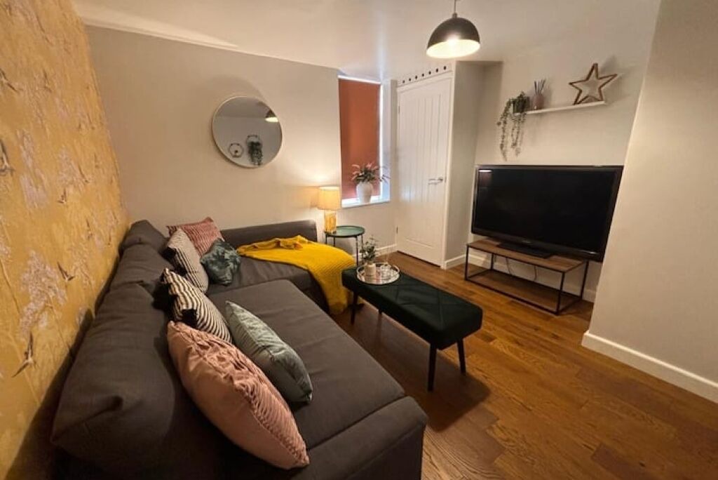 Photo of Livingroom in Gravesend