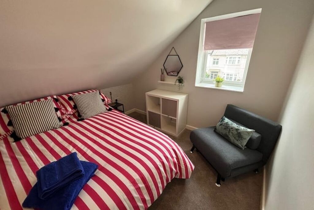 Photo of Bedroom in Gravesend